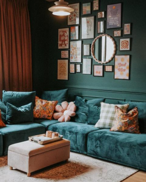 The Greeen Room